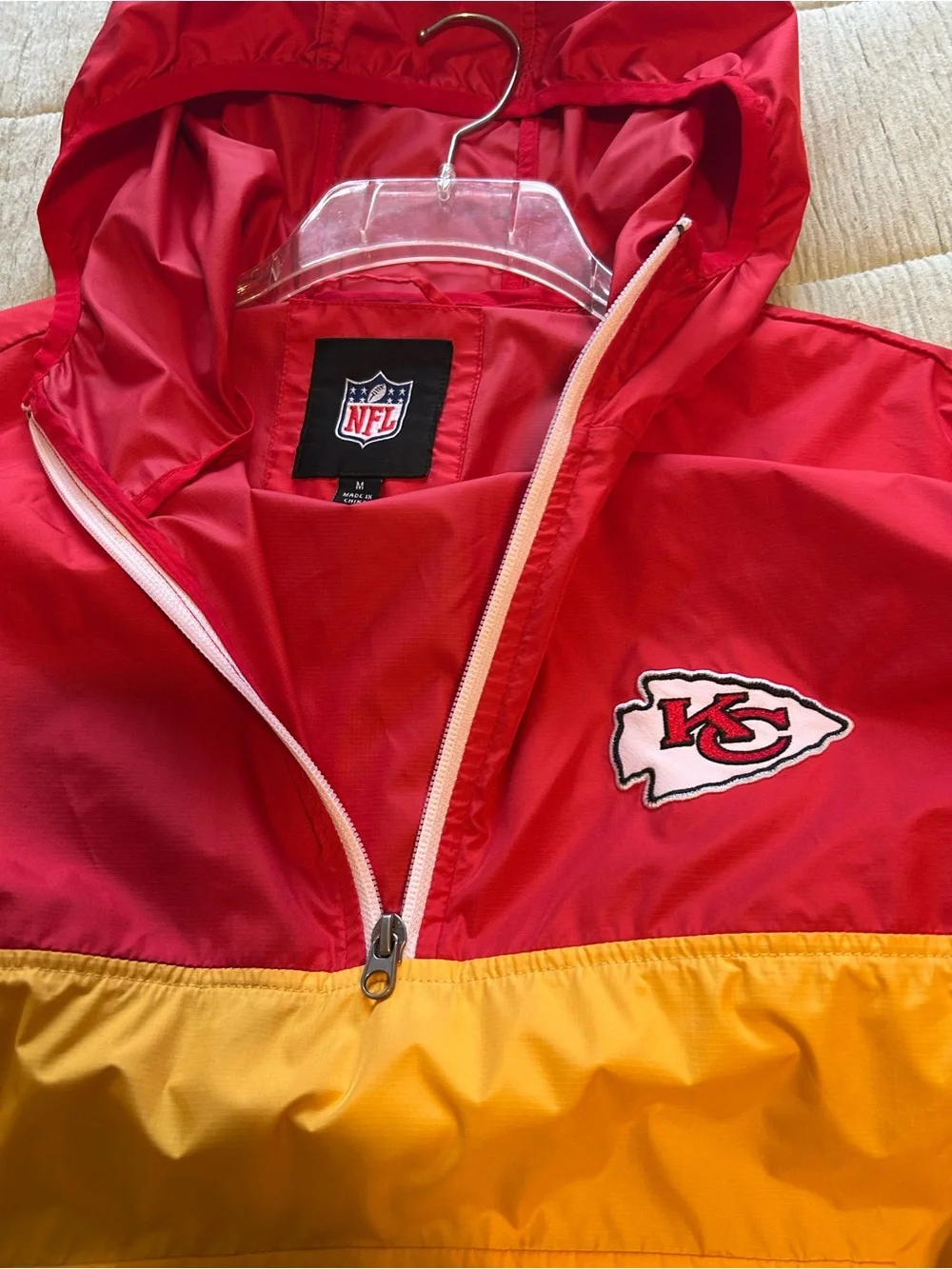 NFL official pullover
